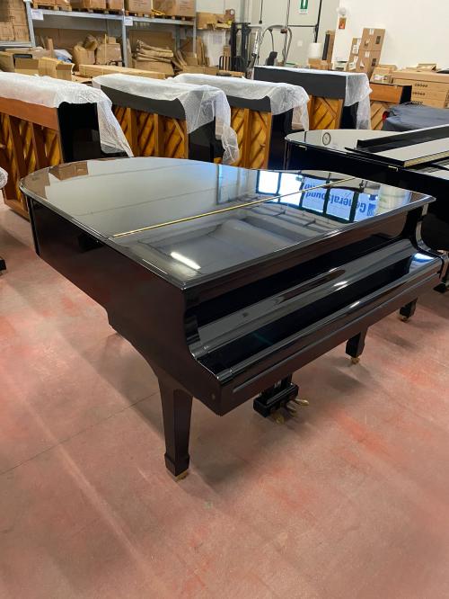 Yamaha C1 - 1